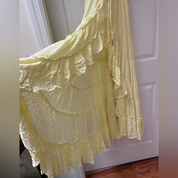 Free People tiered maxi dress butter yellow women’s size S - Picture 3 of 6